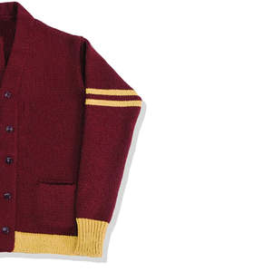 Cardigans en tricot de qualité supérieure, pulls personnalisés avec logos pour les sororités, fraternités, universités, pulls universitaires unisexes - Product Image 3