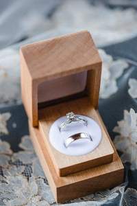 WEDDING RESIN HANDMADE Wholesale Engagement <b>Proposal</b> Wedding Unique Double Slot Wooden and Resin Jewelry <b>Ring</b> <b>Box</b> - Product Image 2