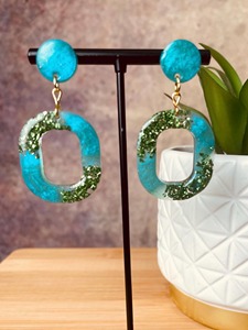 Pendientes de Resina Estilo Herencia, Diseño Legado, Acabado Liso, Precio de Fábrica al por Mayor - Product Image 5