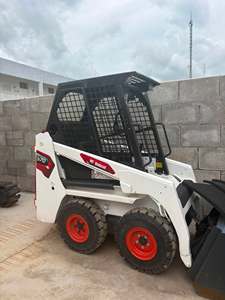 Chargeuse compacte Bobcat S70 professionnelle à vendre, dimensions compactes, forte capacité de levage - Product Image 3