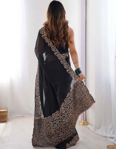 Sari KV negro bordado con blusa sin coser - Product Image 3