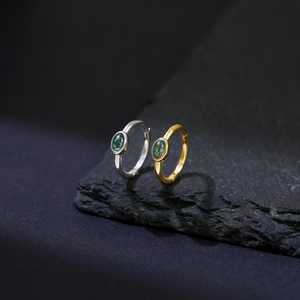 Boucles d'oreilles créoles ovales en agate mousse, solitaires, minimalistes, en argent sterling 925 plaqué or 14 carats, bijoux pour cartilage - Product Image 1