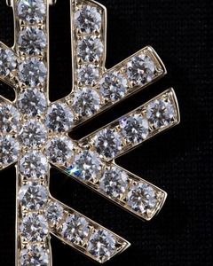 Pendentif flocon de neige glacé HipHop personnalisé en moissanite VVS, collier délicat en argent 925, bijoux minimalistes étincelants pour cadeau - Product Image 4
