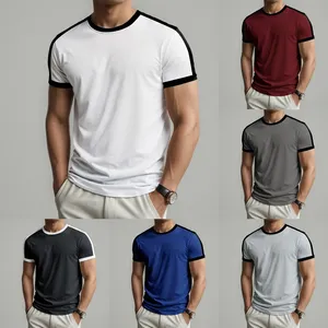 T-shirt à manches courtes pour homme, coupe classique, couleur unie, bordure contrastée, col rond, décontracté, tricoté en polyester, écologique, logo sur le devant - Product Image 1