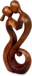 Sculpture en bois romantique marron de 11,75 pouces de haut, « Le baiser éternel », thème cœur moderne, accent décoratif, cadeau, décoration intérieure, art. - Product Image 4