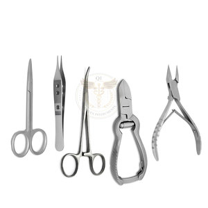 Kit d'instruments de podologie professionnel de haute qualité en acier inoxydable luxueux pour manucure, pédicure, coupe-ongles - Product Image 3