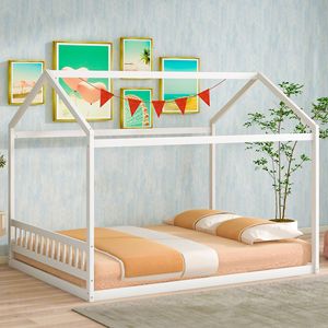 Letto a casetta in legno bianco Queen Size con testiera per la cameretta dei bambini - Product Image 1