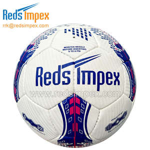 Balón de fútbol de entrenador de calidad superior de alto rendimiento personalizado para entrenadores y de larga duración con balón de fútbol de agarre cómodo - Product Image 3