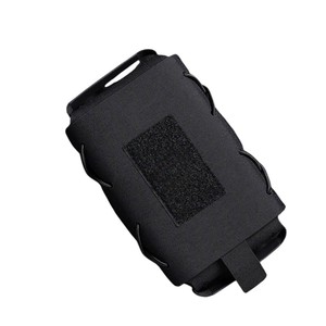 Bolsa Impermeable Negra con Correas Desmontables para Camping y Supervivencia, Hecha en Vietnam - Product Image 2