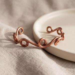 High Quality Pure <b>Copper</b> <b>Bracelet</b> With Magnetic Therapy Design For Everyday Wellness And Comfort - Product Image 6