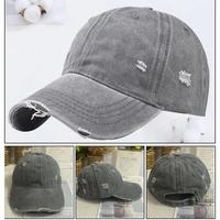 Casquette de baseball en toile bleue 6 panneaux réglable avec logo déchiré sur le devant unisexe sportive respirante imperméable boucle métallique pour l'extérieur