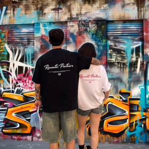 Camiseta Unisex Premium DUC PHAT de 260 g/m², 100 % Algodón, Corte Holgado, Diseño con Serigrafía, Hecha en Vietnam - Product Image 3