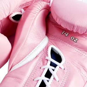 Gants de combat en cuir de vachette Muay Thai, toutes tailles, couleur personnalisée, logo OEM, fournisseur en gros - Product Image 3