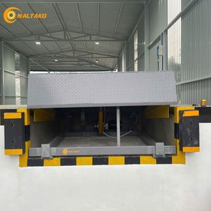Plataforma Niveladora Hidráulica Estacionaria Estándar de 6 Toneladas para Muelle de Carga, Almacén, Bahía de Camiones, 2000x1800mm, Elevación de 1600mm, OEM, ODM - Product Image 1