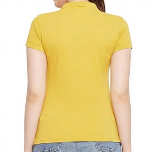 เสื้อโปโลแขนสั้นผู้หญิงสีเหลืองมัสตาร์ดแบบถักลำลองความยาวปกติ - Product Image 3