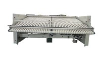 Machine pliante pour draps non tissés à usage hospitalier et hôtelier, équipement de repassage et de lavage avec composant moteur central
