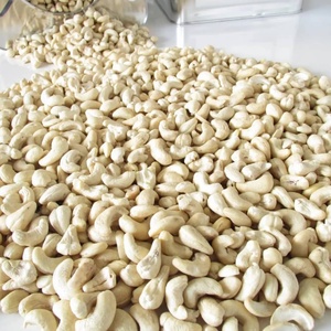 Noix de cajou crues biologiques de qualité supérieure, emballage en vrac, provenance Afrique, marque CREKS, pour la transformation alimentaire - Product Image 2