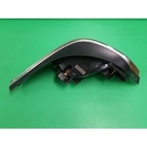 ไฟท้ายขวาด้านนอก สำหรับรถ BMW ซีรี่ส์ 5 รุ่น E60, E61 ปี 2003-2007 มือสอง ของแท้ OEM รหัส 6910768 - Product Image 2