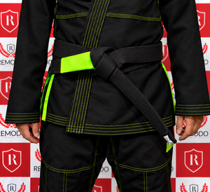 Conjunto de Gi de Jiu-Jitsu Brasileño con Cuello en V, Diseño Personalizado, MOQ Bajo, Alta Calidad, Secado Rápido, Poliéster/Algodón Elástico para Entrenamiento - Product Image 4