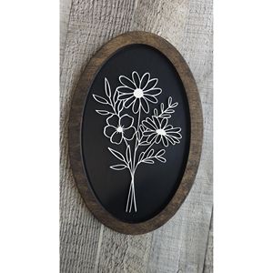 Décoration murale en bois artisanale RR Enterprises, style minimaliste, en forme de feuille, élégante. - Product Image 2