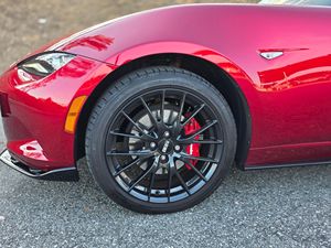 Oferta Simple 2024: Mazda MX-5 Miata RF Club Convertible, Listo para Envío Mundial - Product Image 2