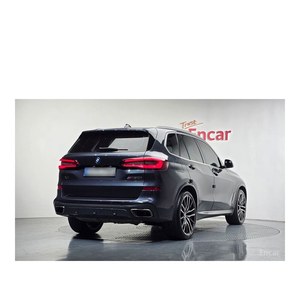 BMW X5 M50i 2022, Volante a la Izquierda, Caja de Cambios Automática, Cámara Trasera, Techo Panorámico, Motor 4.4L, 400+ CV, 128.762 km - Product Image 2