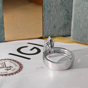 Elegante Anillo de Compromiso con Diamante Cultivado en Laboratorio, Corte Marquesa, para Mujer, Certificado IGI, Oro de 14K, Joyería de Lujo para Boda, Regalo - Product Image 4