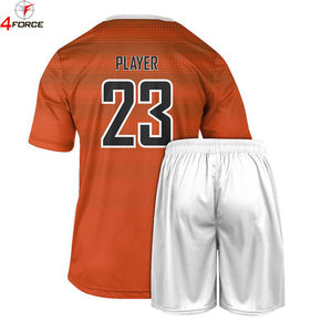 Tenue de football professionnelle pour clubs, écoles et équipes – Maillot et short respirants – Fournisseur de vêtements de sport complet - Product Image 2