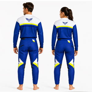 Ceci est un ensemble d'équipement de trial bleu de la collection Victory Racing, comprenant un maillot de performance et un pantalon assorti, conçu pour le motocross. - Product Image 2