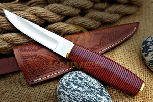 Couteau de chasse extérieur personnalisé fait main en acier au carbone avec manche en bois résine et lame fixe, étui en cuir (sur mesure, garantie 3 ans) - Product Image 3