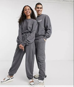 Sudadera con Capucha Unisex de Corte Regular, Gris, con Bolsillo Frontal, Transpirable, Ecológica, para Invierno, 100% Algodón - Product Image 6
