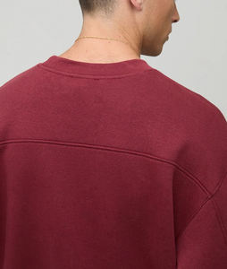 เสื้อสเวตเชิ้ตผู้ชายสีเบอร์กันดี คอกลม ถักจากผ้าฝ้าย 100% ระบายอากาศได้ดี สไตล์สตรีทแวร์ ทรงปกติ สีพื้น เหมาะสำหรับใส่ในฤดูหนาว - Product Image 4