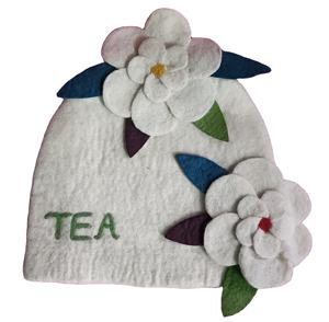 Juego de té de fieltro ecológico hecho a mano y utensilios con hermoso diseño de flores para uso en la cocina y decoraciones para fiestas - Product Image 1