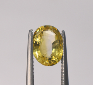 Natural Yellow Sapphire Oval Gemstone 4.15 Cts 10.3X7.9X5.2 mm Ceylon Sri Lanka Sapphire Loose Gemstone For Jewelry Making - Product Image 2