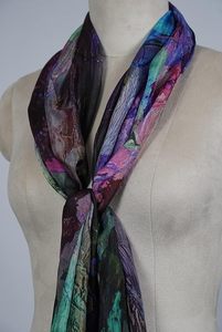 Pañuelo de seda con estampado abstracto multicolor para mujer, ligero, suave, largo, elegante, para uso diario. - Product Image 4