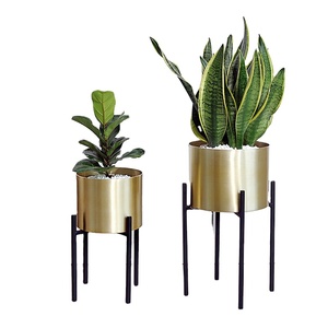 โลหะดอกไม้หม้อตกแต่งแจกันเหล็กขนาดใหญ่ขาตั้งดอกไม้ตกแต่งบ้าน - Product Image 1