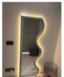 Marcos de espejo llamativos, excelente elección tanto para espejos de pared como para espejos de pie, increíblemente elaborados por BRUSHSTROKE BLISS. - Product Image 6