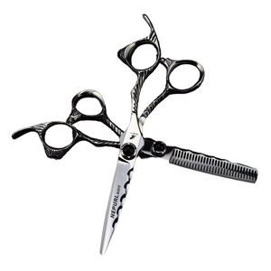 กรรไกรตัดผม NEPURLson สีเงินดำ ขนาด 6.0 นิ้ว ดีไซน์ใหม่ทันสมัย สวยงาม สำหรับช่างทำผม กรรไกรตัดผมแบบแบน กรรไกรซอยผม - Product Image 1