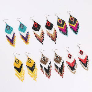 Pendientes de Borla con Cuentas Hechas a Mano, Coloridos y Estilo Bohemio, con Cuentas de Vidrio para Mujer, por MD HANDICRAFTS - Product Image 3