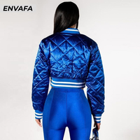 Blouson court matelassé réfléchissant à motif losanges pour femme, avec poches à lettres, style baseball, idéal pour l'hiver
