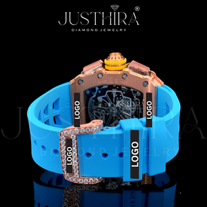 Montre de luxe en moissanite de qualité supérieure pour homme, style hip-hop, avec pierres brillantes, disponible à la vente - Product Image 2