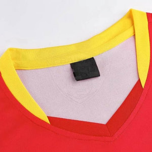 Nouveau style, service OEM, faible MOQ, uniforme de football sur mesure, design personnalisé, respirant, séchage rapide - Product Image 2