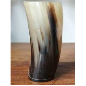 Verres à cocktail de luxe en corne naturelle, faits à la main, écologiques, pour maisons et bars élégants, au meilleur prix - Product Image 3