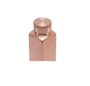 Bouteille d'eau en cuivre pur de forme cubique carrée pour les bienfaits pour la santé, bouteille d'eau réutilisable en cuivre, vaisselle à boire polie et brillante - Product Image 3