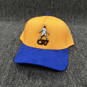 Gorra Snapback Unisex Ajustable de 6 Paneles en Negro y Azul Personalizada con Logotipo Aplicado en el Panel Frontal, Material Poliéster/Algodón, Estilo Urbano - Product Image 3