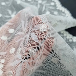 Tela de Encaje con Diseño Floral de Bayas, Tejido de Punto Elástico, Color Personalizado, para Ropa Interior y Vestidos, Nailon/Spandex/Rayón, Ligero - Product Image 1