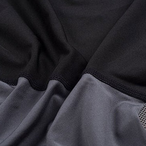 Créez votre propre logo sur une t-shirt de compression durable pour homme, vêtements de sport, taille personnalisée, design imprimé. - Product Image 6