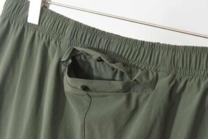 Shorts personnalisés pour hommes, sublimation, fleurs, 100% polyester, qualité de couture supérieure - Fournisseur en gros pour les marchés mondiaux - Product Image 5