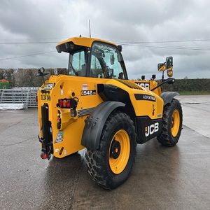 ทางเลือกอันชาญฉลาดสำหรับเกษตรกร JCB 542 70 Agri Xtra ช่วยให้การจัดการวัสดุอย่างมีประสิทธิภาพ ทำงานรวดเร็ว และให้ประสิทธิภาพการใช้น้ำมันเชื้อเพลิงที่ยอดเยี่ยม - Product Image 1