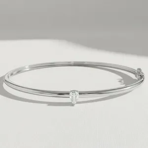 Brazalete de Oro de 14K con Diamante Cultivado en Laboratorio, Corte Pera, Solitario, Forma de Lágrima, Certificado IGI, Regalo de Cumpleaños - Product Image 4